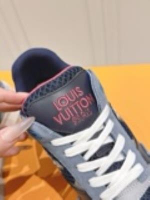 wholesale quality men's louis vuitton run way sneakers model no. 810